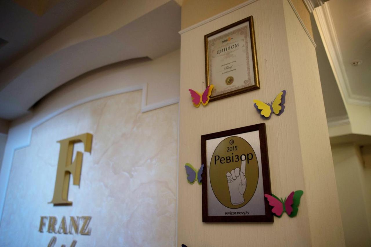 Franz Hotel&Restaurant Ivano-Frankivsk Extérieur photo