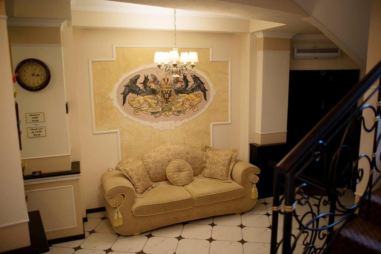 Franz Hotel&Restaurant Ivano-Frankivsk Extérieur photo