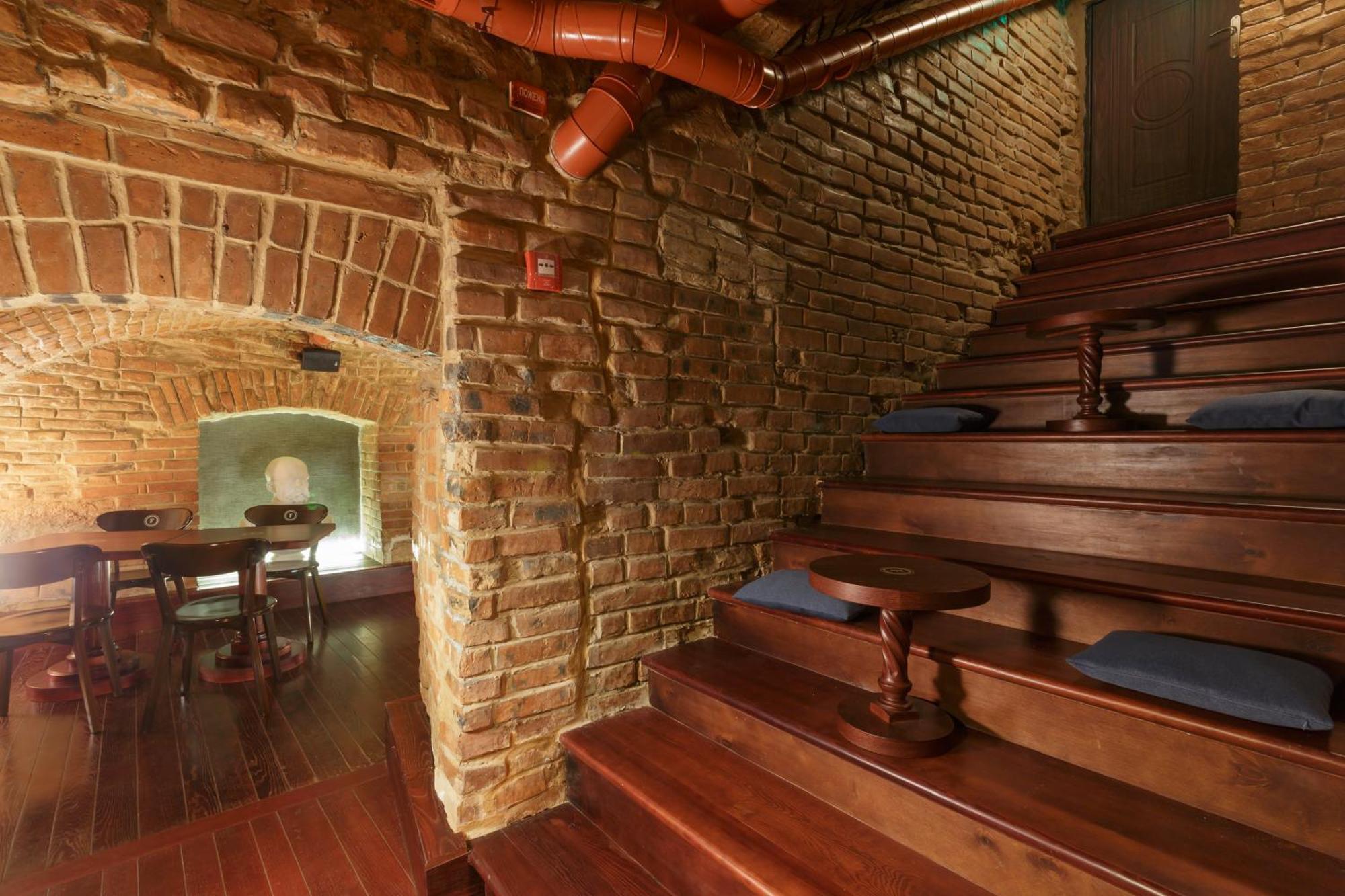 Franz Hotel&Restaurant Ivano-Frankivsk Extérieur photo