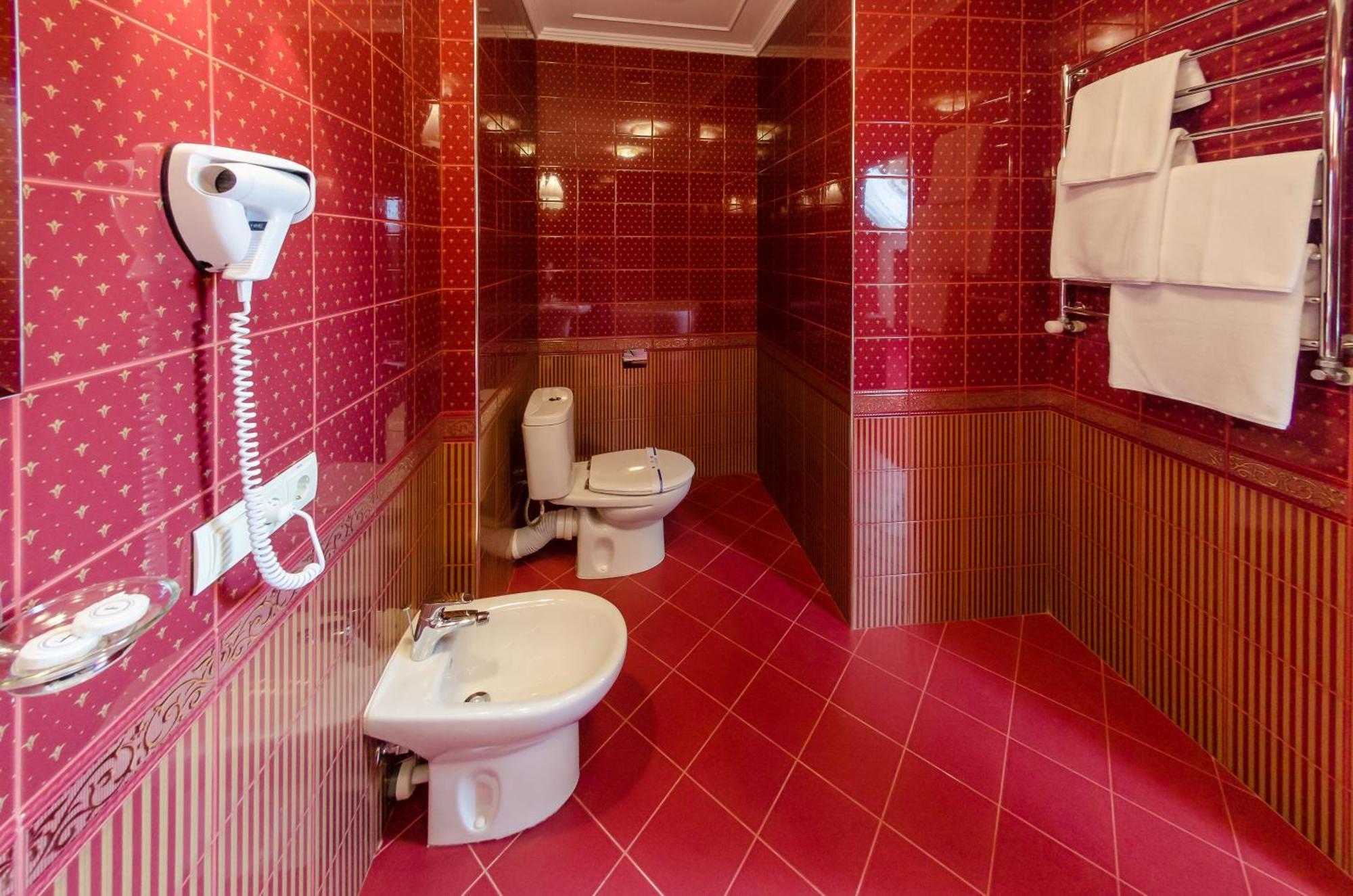 Franz Hotel&Restaurant Ivano-Frankivsk Extérieur photo